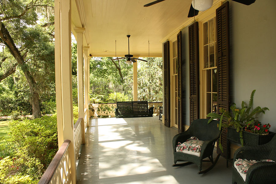 veranda.jpg