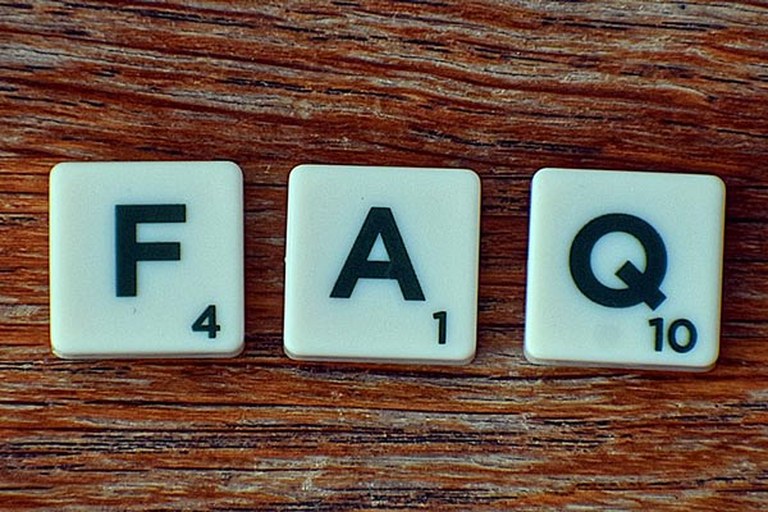 Besuchen Sie den FAQ Bereich auf baubook!